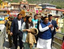 ભાવી પુત્રવધૂ શ્લોકાએ અંબાણી પરિવાર સાથે કયા બે મોટા મંદિરે કર્યા દર્શન, જાણો વિગત