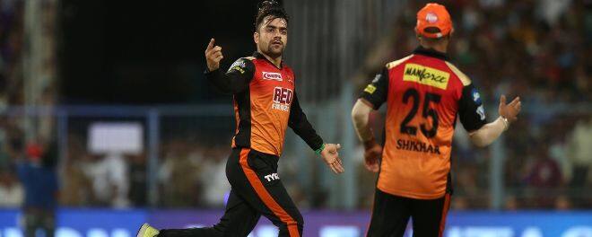 સનરાઇઝર્સ હૈદરાબાદ ટીમ વતી રિદ્ધીમાન સાહા 35, શિખર ધવન 34 અને રશિદ ખાને 34 રનનું યોગદાન આપ્યું હતું.