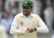 ICCની કડક ચેતવણી, મેદાન પર સ્માર્ટ વોચ નહીં પહેરી શકે ક્રિકેટર