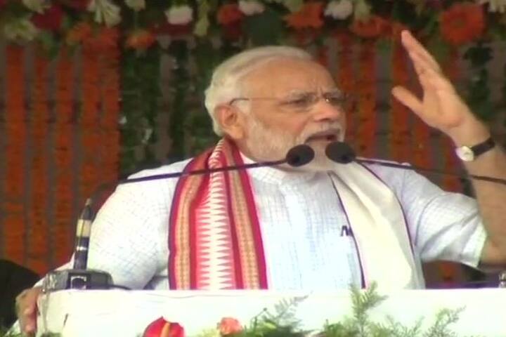 4 વર્ષમાં દેશના સવા સો કરોડ લોકોમાં એવો ભરોસો પેદા થયો છે કે હાલત બદલી શકે છે, હિન્દુસ્તાન બદલી શકે છે. દેશના લોકોને હવે સરકાર પર વિશ્વાસ વધ્યો છે. દેશના લોકોને ભરોસો છે કે દિલ્હીમાં બેઠેલી સરકાર સૌનો સાથ, સૌથો વિકાસ માટે કામ કરી રહી છે.