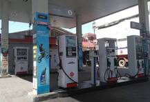 ભારતના આ પડોશી દેશમાં 25 રૂપિયા સસ્તું છે પેટ્રોલ, ભારતીય કંપનીઓના જ છે પેટ્રોલ પંપ, જાણો વિગત