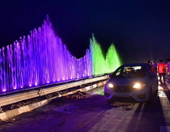 સ્વચ્છ ભારત મિશનને ધ્યાનમાં રાખતા દર 2.5 કિલોમીટરના અંતરે ટોઈલેટની વ્યવસ્થા ઉભી કરવામાં આવી છે.