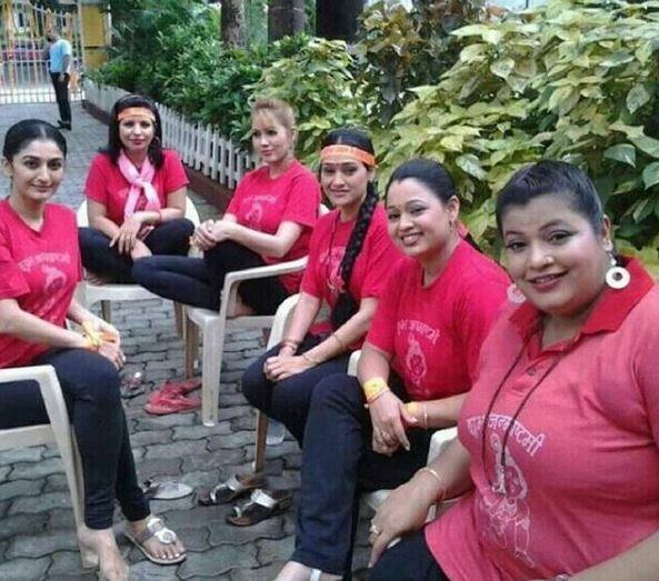 નવેમ્બર 2017માં દિશાએ બાળકીને જન્મ આપ્યા હતો. જે બાદ તે રજા પર છે. ચાલુ વર્ષે માર્ચથી તેના પરત આવવાના અહેવાલ હતા પરંતુ હજુ સુધી શોમાં તેની વાપસી થઈ નથી.