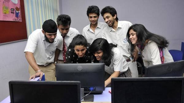 આ વેબસાઇટ્સ પર જોઇ શકો છો રિઝલ્ટઃ-- www.results.nic.in, www.cbseresults.nic.in, www.cbse.nic.in