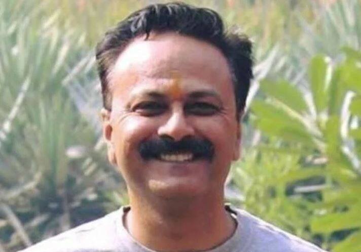  પોલીસ સૂત્રો દ્વારા મળતી માહિતી મુજબ, સાહનીએ પોતાના ડ્રાઇવર પાસે પિસ્તોલ મંગાવી હતી અને ત્યારબાદ હેડક્વાર્ટરમાં પોતાની જાતને ગોળી મારી દીધી. નોંધનીય છે કે, રાજેશ સાહની 1992માં પીપીએસ સેવામાં આવ્યા હતા. 2013માં તેઓ એડિશનલ પોલીસ અધીક્ષકના પદ પર પ્રમોટ થયા હતા.