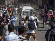 J&K: CRPFના વાહનની ટક્કરથી પ્રદર્શનકારીનું મોત, બે FIR દાખલ