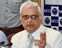 બેલેટ પેપરથી ચૂંટણીની માંગ પર ઓપી રાવત બોલ્યા, પાર્ટીઓ પોતાની હાર છુપાવવા EVM પર ઉઠાવે છે સવાલ