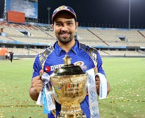  ઉલ્લેખનીય છે કે, રોહિત વિશ્વ ક્રિકેટનો એકમાત્ર એવો બેટ્સમેન છે જેના નામે વન-ડેમાં ત્રણ બેવડી સેન્ચુરી છે. તે IPLમાં મુંબઈને   ત્રણ વાર ચેમ્પિયન બનાવી ચૂક્યો છે. જોકે, આ વખતે તે પોતાની ટીમને પ્લેઑફ સુધી પહોંચાડી શક્યો નહોતો.