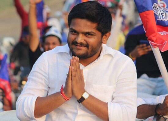 હાર્દિક પટેલે જણાવ્યું હતું કે, આ વીડિયો મેં જાહેર કર્યાં નથી, જે કન્વીનરોને પૈસા નથી મળ્યાં તે લોકોએ આ વીડિયો વાઈરલ કર્યાં છે. પરંતુ વીડિયો પરથી સાબિત થઈ ગયું છે કે ભાજપે આંદોલનકારીઓને પૈસાથી ખરીદીને મારી વિરુદ્ધ બોલાવા ઊભા કર્યા હતા. 