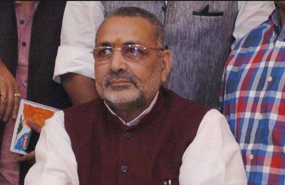 અત્રે ઉલ્લેખનીય છે કે તાજેતરમાં ચાર રાજ્યમાં યોજાયેલી પેટાચૂંટણીમાં 14 માંથી ભાજપને માત્ર 3 જ સીટ મળ્યા બાદ વિપક્ષી દળો એક થઈ ગયા છે અને ૨૦૧૯ની લોકસભાની ચૂંટણીમાં ભાજપને ગમે તે રીતે હરાવવા પ્રયાસો કરવા આગળ વધી રહ્યા છે.