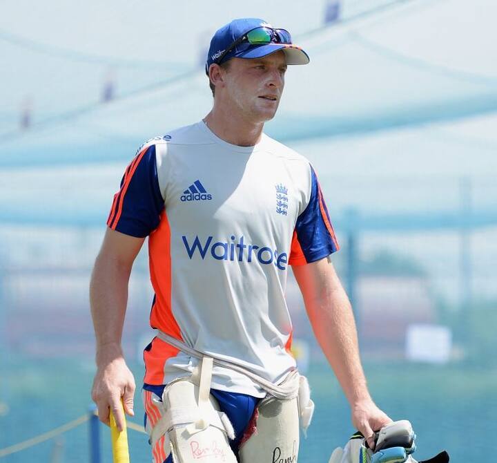 આઈસીસીના નિયમ મુજબ ખેલાડી બેટ કે શરીરના કોઈપણ અંગ પર ખાનગી સંદેશ આઈસીસીની મંજૂરી વગર મેચ દરમિયાન પ્રદર્શિત કરી શકતા નથી.