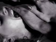 கிச்சடியில் போதை மருந்து... 17 மாணவிகளை பள்ளியில் தங்க வைத்து நடந்த கொடூரம்!