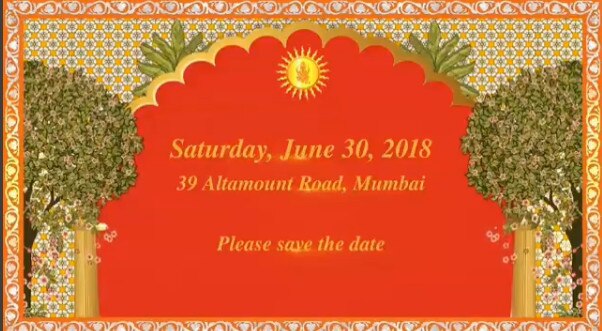 ડિજિટલ કાર્ડમાં બેકગ્રાઉન્ડ મ્યૂઝિક સુપરહિટ ફિલ્મ કાઇપોછેના ગીત સાથે થાય છે. શ્લોકા અને આકાશની સગાઈનું વેન્યૂ એન્ટીલિયા હશે.