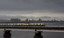 મુંબઈમાં વહેલી સવારથી ધોધમાર વરસાદ, અંધેરી, સાકીનાકા, કુર્લા સહિતના અનેક વિસ્તારોમાં પાણી ભરાયાં