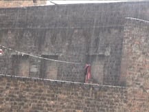 ગુજરાતમાં અનેક જગ્યાએ વરસાદની ધમાકેદાર એન્ટ્રી: કઈ-કઈ જગ્યાએ વરસાદની થઈ શરૂઆત, જાણો વિગત