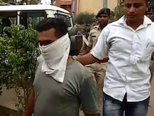 ‘ડોક્ટર ક્લિનિકમાં સેક્સ માણે છે એ મેં ગામ લોકોને કહેલું પણ.....’, કોણ કર્યો આ ધડાકો?