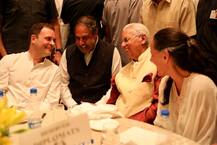 કૉંગ્રેસે દિલ્હીની તાજ હોટલમાં આપી ઇફ્તાર પાર્ટી, અનેક દિગ્ગજ નેતાઓ થયા સામેલ