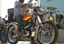 આ છે કાચની ટાંકીવાળુ રોયલ એનફિલ્ડ બુલેટ, જાણો શું છે વિશેષતા