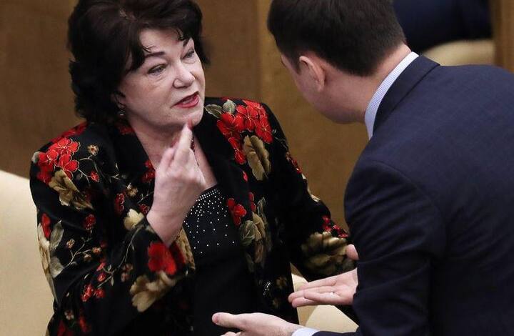 રેડિયો સ્ટેશનના એક પ્રશ્નના જવાબમાં તેમણે કહ્યું કે, 1980માં મોસ્કો ગેમ્સ દરમિયાન દેશમાં ગર્ભનિરોધકો મોટી માત્રામાં ઉપલબ્ધ નહોતા, જેના કારણે તે સમયે જન્મેલા બાળકોને ‘ચિલ્ડ્રન ઓફ ધ ઓલિમ્પિક્સ’ કહેવાય છે. આ શબ્દનો ઉપયોગ તે સમયે જન્મેલા અશ્વેત બાળકો માટે થાય છે. કારણકે તે સમયે રશિયન મહિલાઓએ આફર્કિ, લેટિન અમેરિકા અને એશિયાના પુરુષો સાથે સેક્સ માણ્યું હતું. આજે તેમાંથી ઘણા બાળકો વંશીય ભેદભાવનો સામનો કરી રહ્યા છે.