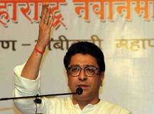 આ દિગ્ગજ નેતાએ પોતાના ખર્ચે લોકોને આપ્યું 4 રૂપિયા સસ્તુ પેટ્રૉલ, પંપ પર લોકોની પડાપડી