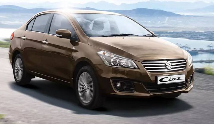 સિયાઝનું આ વર્ષે ફેસલિફ્ટ મોડલ લોન્ચ થવાનું છે. નવા મોડલમાં પેટ્રોલ એન્જિનને પણ અપગ્રેડ કરવામાં આવશે. તેની સાથ પેટ્રોલ વેરિયન્ટ્સ પર 15,000 રૂપિયાનું કેશ ડિસ્કાઉન્ટ અને ડીઝલ મોડલ્સ પર 30,000 રૂપિયાનું કેશ ડિસ્કાઉન્ટ મળશે. તમામ વેરિયન્ટ્સ પર 50,000 રૂપિયાનું એક્સચેન્જ બોનસ પર ઓફર કરવામાં આવી રહ્યું છે.