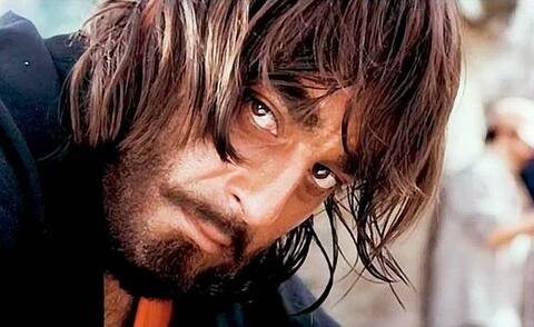 ટીના મુનીમ સાથે બ્રેકઅપ બાદ ભાંગી પડ્યો હતો સંજૂબાબા, આવા થયા હતા હાલ ટીના મુનીમ સાથે બ્રેકઅપ બાદ ભાંગી પડ્યો હતો સંજૂબાબા, આવા થયા હતા હાલ