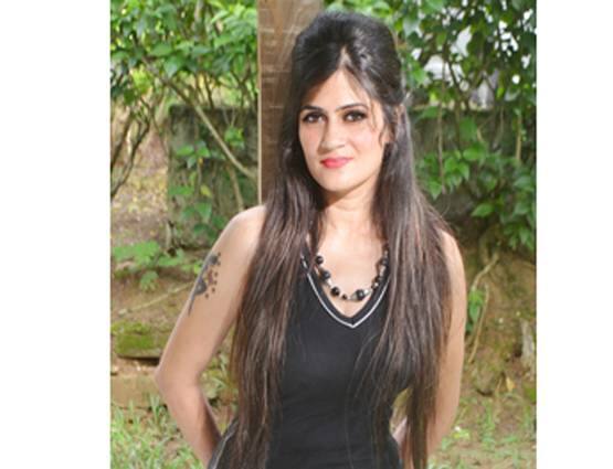 હત્યા કર્યા બાદ હાંડા પોતાના ઘરે ગયો હતો. બાદમાં કાર લઇને ભાગી ગયો હતો. એક વેબસાઇટના રિપોર્ટ અનુસાર, શૈલજાએ અર્બન પ્લાનિંગમાં એમટેક કર્યું હતું. મિસ્ટ્રેસ ઇન્ડિયા અર્થ મેગેઝીનના કવર પર ગયા વચ્ચે જૂલાઇમાં શૈલજાને ક્રિએટિવ મહિલાના રૂપમાં સ્થાન મળ્યું હતું.