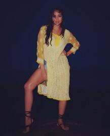 ટીવીની કઈ સંસ્કારી વહુએ છોડી શરમ, આ અભિનેત્રીએ બતાવ્યો પોતાનો બોલ્ડ અંદાજ