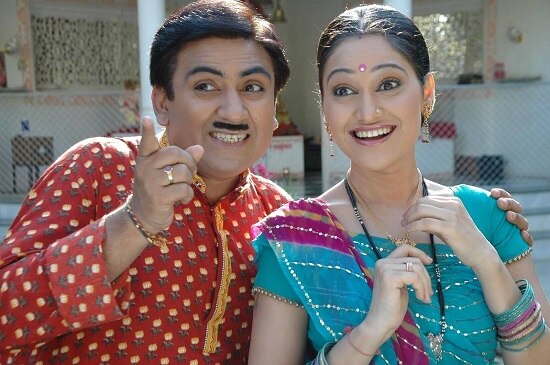 દિશા ગયા વર્ષે સપ્ટેમ્બર મહિનામાં મેટરનિટી લીવ પર ગઈ હતી 30 નવેમ્બરે તેણે પુત્રીને જન્મ આપ્યો હતો. ત્યાર બાદ એવી માહિતી આવી કે તે હવે ક્યારે પણ શોમાં પરત ફરવાની નથી. પરંતુ થોડા સમય માટે તેણે કમબેક કર્યું હતું. સુત્રોના જણાવ્યા પ્રમાણે પરત ફર્યા બાદ તેણે મેકર્સને પુત્રીનો હવાલો આપીને મેટરનિટી લીવને આગળ વધારવાનું કહ્યું હતું.