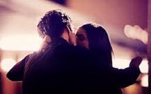 વડોદરાઃ જજની પત્નિને કોર્ટના સ્ટેનોગ્રાફર અને સ્કૂલ ફ્રેન્ડ એમ બબ્બે પુરૂષો સાથે શારીરિક સંબંધો, જજને ખબર પડતાં શું થયું?