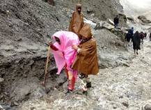 અમરનાથ યાત્રા: જમીન ધસી પડતાં 5 શ્રદ્ધાળુનાં મોત, આ વર્ષે યાત્રામાં 11નાં મોત