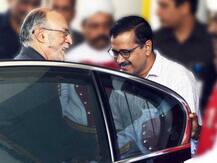 અધિકારોની લડાઇમાં કેજરીવાલની જીત, સુપ્રીમ કોર્ટે કહ્યું- \'પોતાની મરજીથી નિર્ણય નથી લઇ શકતા ઉપરાજ્યપાલ\'