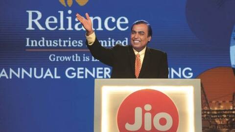 રિલાયન્સનો મોટો ધમાકો, Jio Phone 2 લોન્ચ, જાણે કિંમત અને સ્પેસિફિકેશન રિલાયન્સનો મોટો ધમાકો, Jio Phone 2 લોન્ચ, જાણે કિંમત અને સ્પેસિફિકેશન