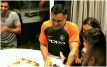 ધોનીએ આ રીતે સેલિબ્રેટ કર્યો 37મો જન્મદિવસ, જુઓ પાર્ટીની તસવીરો