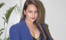 કરણ જોહરની સાથે તસવીરમાં કોણ છે આ યુવતી? એક્ટ્રેસ વિશે જાણીને તમે પણ ચોંકી જશો