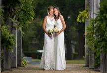 ક્યા દેશની બે ક્રિકેટર યુવતીઓને હતા સજાતિય સંબંધ, કરી લીધાં સજાતિય લગ્ન? જાણો વિગત