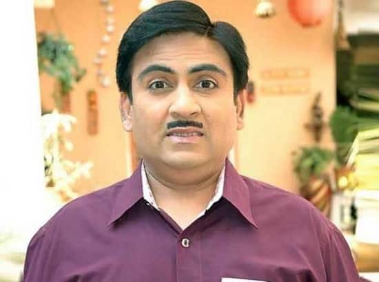 દિલીપ જોષીએ પણ ‘તારક મહેતા કા ઉલ્ટા ચશ્મા’ના પોતાના સહ કલાકારના નિધન પર પોતાનું દુખ વ્યક્ત કર્યું હતું. લંડનમાં એક ફેમિલી ટ્રિપ પર ગયેલ અભિનેતાએ કહ્યું હતું કે, કવિ કુમાર આઝાદના નિધનના સમાચાર સાંભળ્યા બાદ હું પણ શોકમાં ગરકાવ થઈ ગયો છું.