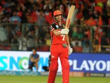 ક્રિકેટમાંથી નિવૃતિ જાહેર કરનાર વિસ્ફોટક બેટ્સમેન ડિવિલિયર્સે IPLમાં રમાવાને લઈને કર્યો મોટો ખુલાસો, જાણો