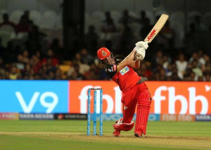 ઉલ્લેખનીય છે કે 34 વર્ષના એબી ડિવિલિયર્સની આધુનિક ક્રિકેટના મહાન ખેલાડીઓમાં ગણતરી થાય છે. આઈપીએલ-11માં આરસીબી બહાર થયાના થોડા દિવસો બાદ તેણે અંતરરાષ્ટ્રીય ક્રિકેટમાંથી નિવૃતિની જાહેરાત કરી સૌને ચોંકાવી દિધા હતા.