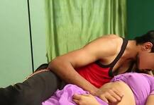 યુવતી સાથે શિક્ષક રંગરેલિયા મનાવતો હતો ને પત્નીએ પતિને રંગેહાથ ઝડપી પાડ્યો પછી શું થયું, જાણો વિગત