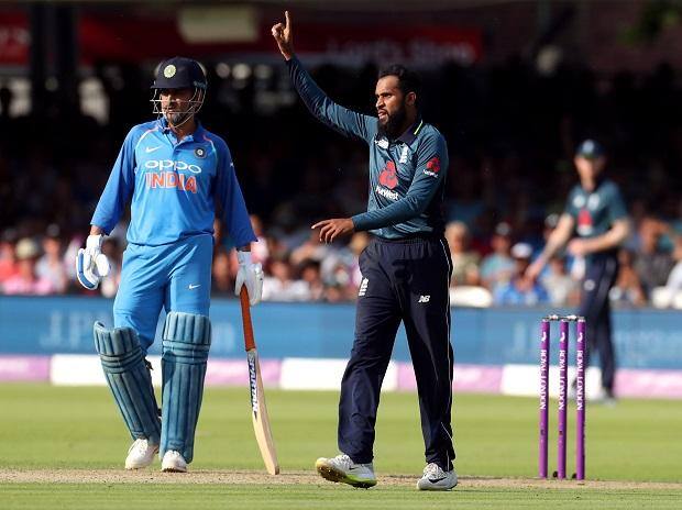  ભારતે હાલમાં ઈંગ્લેન્ડને ત્રણ ટી-20 મેચની સીરીઝમાં 2-1થી હરાવ્યું હતું. આગામી વર્લ્ડ કપ પણ ઈંગ્લેન્ડમાં થશે. એવામાં ભારત પાસે આ સીરીઝમાં જીત મેળવવાની ખાસ તક છે.