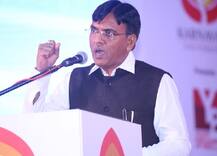 કેન્દ્રીય પ્રધાન માંડવિયાને વિદ્યાર્થીએ ક્યો સવાલ પૂછતાં માંડવિયા મૂંઝાઈ ગયા? જાણો વિગત