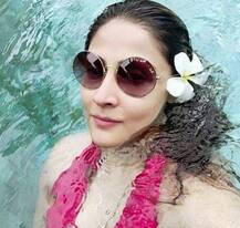 ઉવર્શી ધોળકિયાનો સ્વિમિંગ પૂલમાં બોલ્ડ અંદાજ, જુઓ તસવીરો