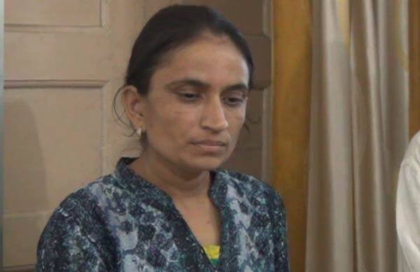 લગ્ન પછી પણ બંનેના અનૈતિક સંબંધો ચાલુ રહ્યા હતા. યુવતી જ્યારે પિયર આવતાં ત્યારે પ્રેમીને મળતી હતી અને તેમના સંબંધો ચાલુ રહેતા હતા. જોકે, છેલ્લા ત્રણ વર્ષથી બંને વચ્ચે ગાઢ સંબંધો સ્થાપિત થયા હતા. પરંતુ બંનેના લગ્નમાં પતિ નટવરલાલ આડખીલીરૂપ હતો. 