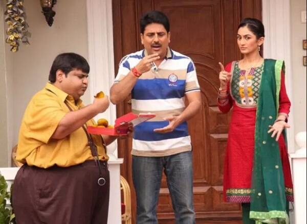 એક ઈન્ટરવ્યૂમાં અસિત કુમાર મોદીએ જણાવ્યું હતું કે, કવિ કુમાર આઝાદના જવાથી બહુ જ દુખ છે, પરંતુ શોમાંથી આ પાત્રને દૂર કરવામાં આવશે નહીં. આ શો માટે નવા પાત્રની શોધ ચાલી રહી છે.