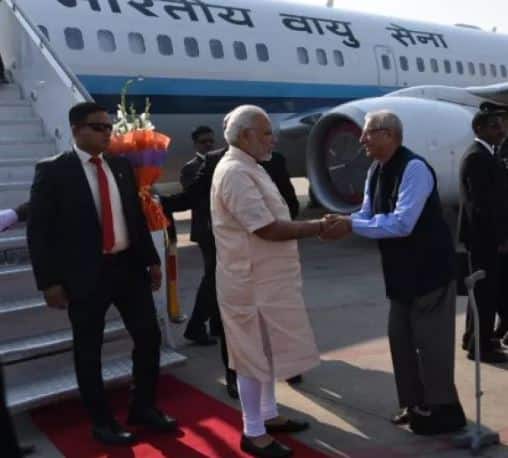 અમદાવાદ: ગુજરાતમાં ભારે વરસાદની સ્થિતિના કારણે પ્રધાનમંત્રી મોદીનો ગુજરાત પ્રવાસ રદ્દ કરવામાં આવ્યો છે. જૂનાગઢ અને ગીર સોમનાથ જિલ્લામાં ભારે વરસાદના કારણે પૂરની સ્થિતિ ઉભી થઈ છે. 20 જૂલાઈએ જૂનાગઢમાં મેડિકલ કોલેજનું લોકાર્પણ કરવાના હતા પીએમ મોદી. 