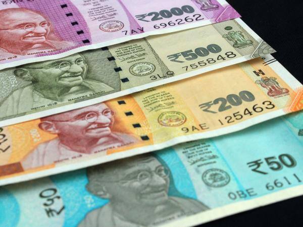  ભારતીય રિઝર્વ બેંક આ પહેલાં 200 રૂપિયાની નોટ પર મધ્ય પ્રદેશનાં વિદિશા જિલ્લામાં સ્થિત સાંચીનાં સ્તૂપ, 500 રૂપિયાની નવી નોટો પર દિલ્હીનો લાલ કિલ્લો, 50 રૂપિયાની નવી નોટ પર કર્ણાટકનાં હંપીની મંદિર શૃંખલા જ્યારે 10 રૂપિયાની નવી નોટ પર કોણાર્કનાં સૂર્ય મંદિરને અંકિત કરી ચૂકેલ છે.