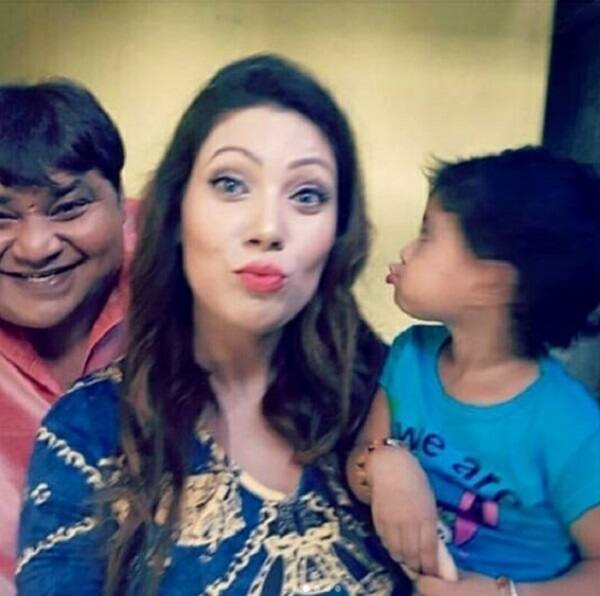 ઉલ્લેખનીય છે કે ડો. હાથીનું મોત કાર્ડિયેક અરેસ્ટના કારણે થયું હતું. તેઓ બિહારના રહેવાસી હતાં. તે એક્ટિંગને લઈને બહુ જુસ્સાદાર હતાં. મુંબઈમાં નાના-મોટા પાત્રો નિભાવ્યા બાદ તેમણે સબ ટીવીના શો ‘તારક મહેતા કા ઉલ્ટા ચશ્મા’ સીરિયલમાં એક મોટો બ્રેક મળ્યો હતો. ડો. હાથીનું વજન વધારે હતું અને તેમને જોતાની સાથે જ સીરિયલ માટે પસંદ કરવામાં આવ્યા હતાં.