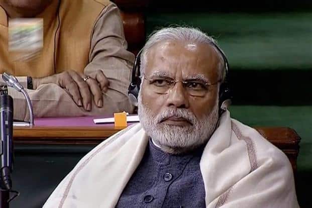 નોંધનીય છે કે, મોદી સરકારના ચાર વર્ષના કાર્યકાળમાં પ્રથમ વખત વિપક્ષે અવિશ્વાસ પ્રસ્તાવ રજૂ કર્યો છે. સ્પીકર સુમિત્રા મહાજને વિપક્ષના અવિશ્વાસ પ્રસ્તાવને સ્વીકારી લીધો છે. સંસદીય કાર્યમંત્રી અનંત કુમારે કહ્યું કે, સરકાર અવિશ્વાસ પ્રસ્તાવ પર ચર્ચા કરવા માટે તૈયાર છે.