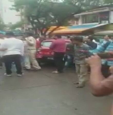 કહેવાઈ રહ્યું છે કે આ મામલાની શરૂઆત કેટલાક દિવસો પહેલા એક પાર્ટીમાં થઈ હતી. આ પાર્ટીમાં શો સાથે જોડાયેલા એક્ટર્સ કુનાલ વર્મા, રશ્મિ દેસાઈ અને જાસ્મીન ભસીન શામેલ હતી. 